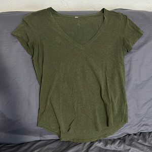 lululemon athletica Olive Green Short Sleeve Tee